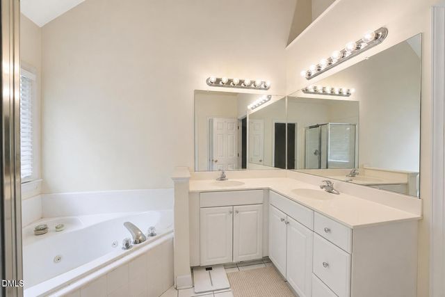 2002 Charlion Downs Lane, Apex, NC 27502