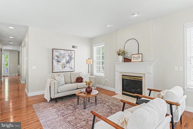 7 THICKET LN, Lancaster, PA 17602