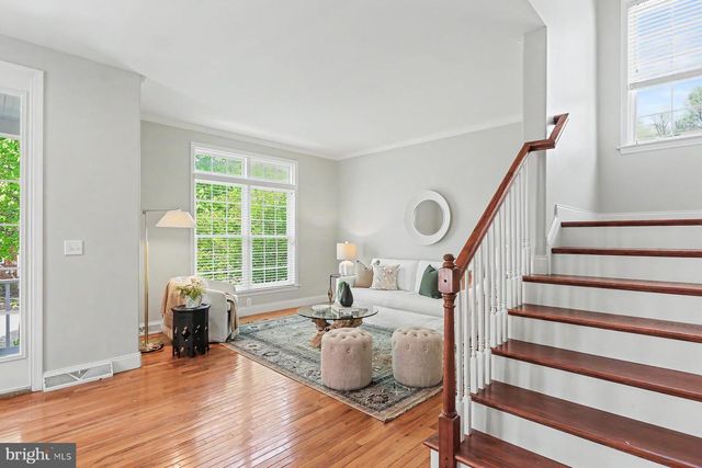 7 THICKET LN, Lancaster, PA 17602