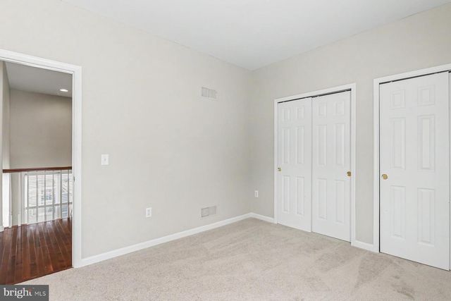 7 THICKET LN, Lancaster, PA 17602