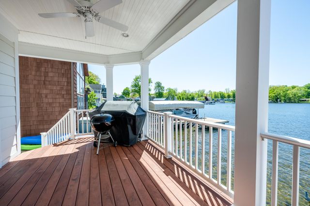 8568 Lake Avenue, Watervliet, MI 49098