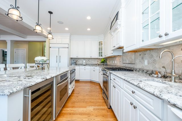 8568 Lake Avenue, Watervliet, MI 49098