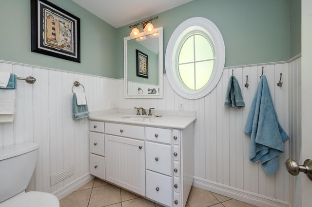 8568 Lake Avenue, Watervliet, MI 49098