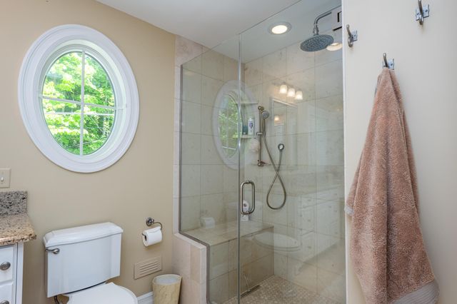 8568 Lake Avenue, Watervliet, MI 49098