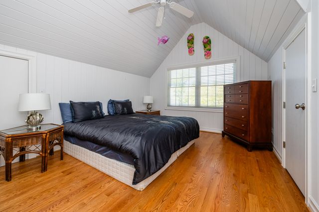 8568 Lake Avenue, Watervliet, MI 49098