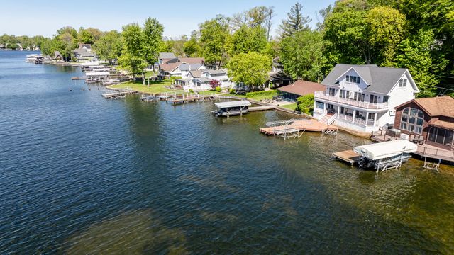 8568 Lake Avenue, Watervliet, MI 49098
