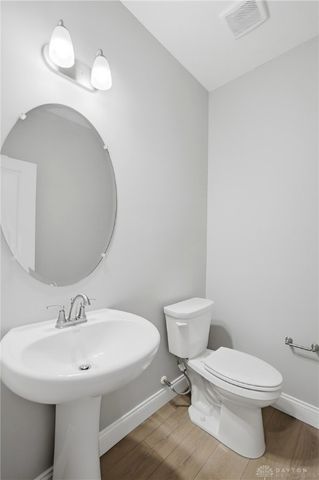 889 Reeder Circle, Dayton, OH 45458