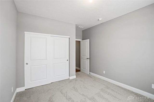 889 Reeder Circle, Dayton, OH 45458