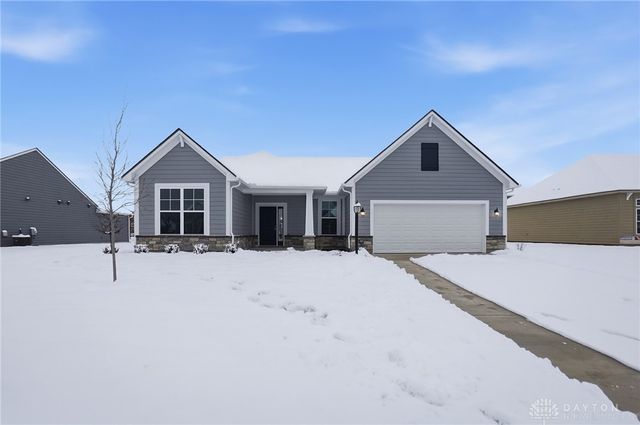 889 Reeder Circle, Dayton, OH 45458