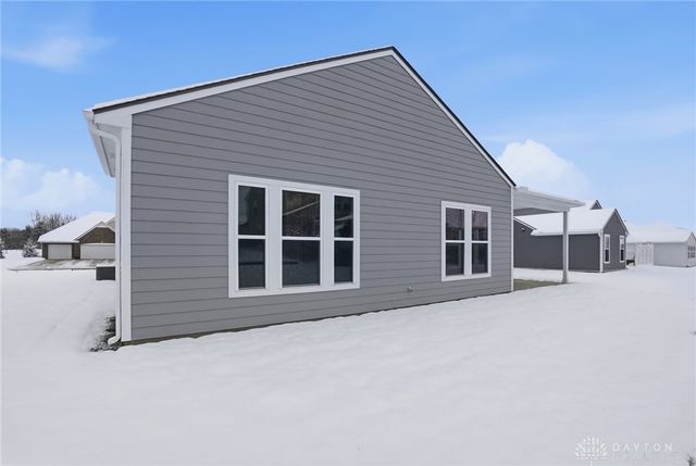 889 Reeder Circle, Dayton, OH 45458