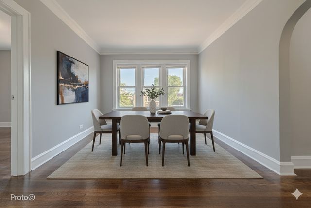 5148 N Monitor Avenue 301, Chicago, IL 60630