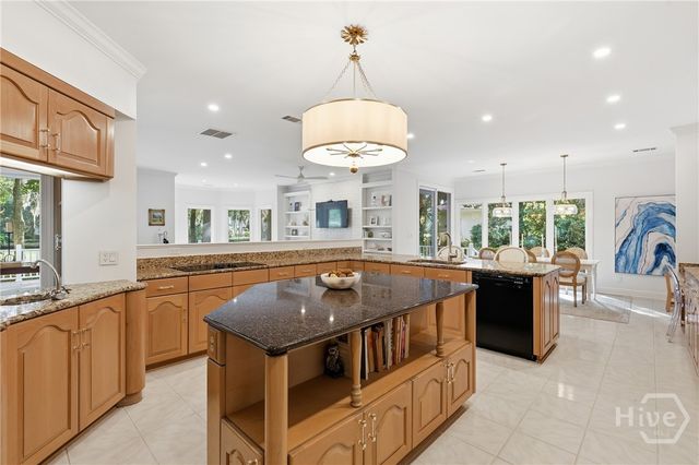 12 Rookery Road, Savannah, GA 31411