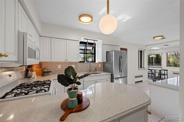 6027 Guilford Place, St Louis, MO 63109