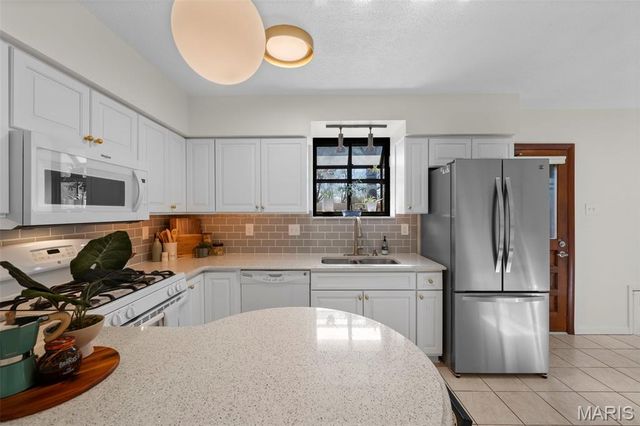 6027 Guilford Place, St Louis, MO 63109