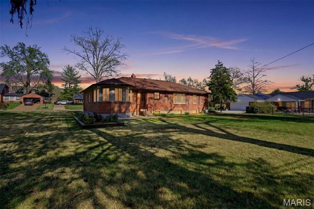 6027 Guilford Place, St Louis, MO 63109