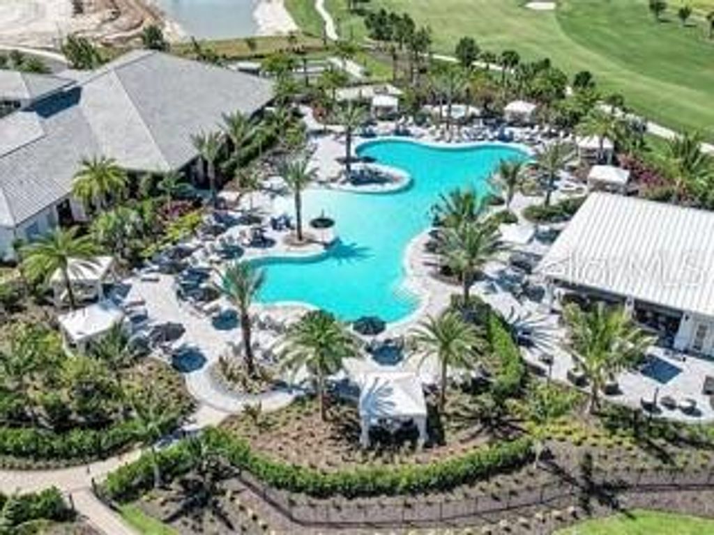 Image 20 of property listing at 16231 SAN DONATO PLACE, Bradenton, FL 34211