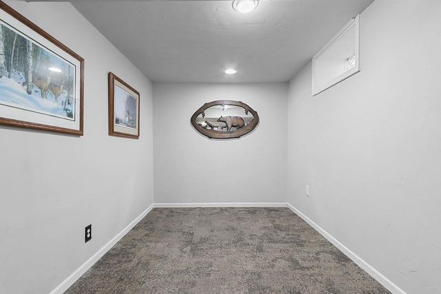 1623 JAY LANE, Green Bay, WI 54304