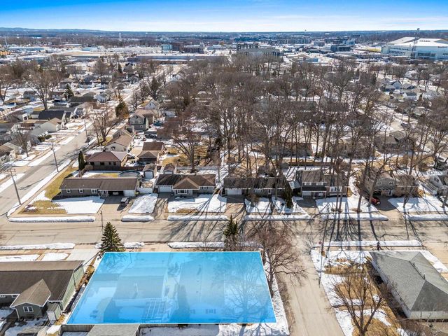 1623 JAY LANE, Green Bay, WI 54304