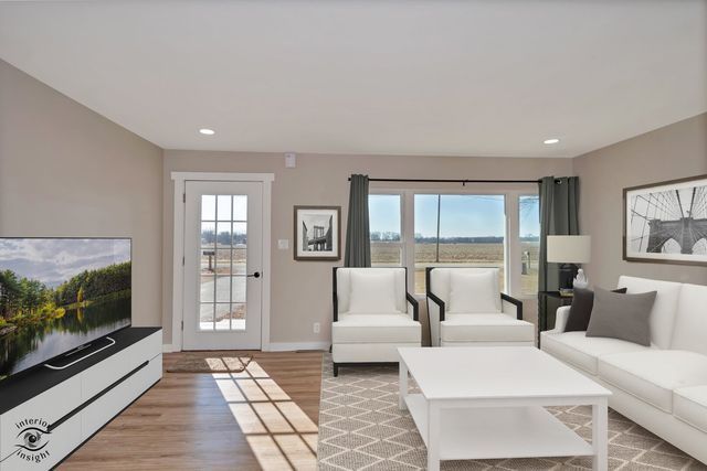 5101 W 1000 N Road, Kankakee, IL 60901