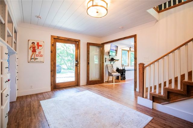 19145 Eagle Point Road, Garfield, AR 72732