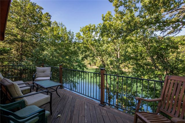 19145 Eagle Point Road, Garfield, AR 72732