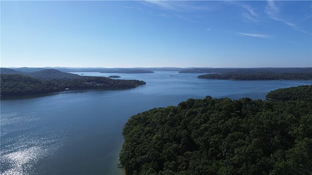 19145 Eagle Point Road, Garfield, AR 72732