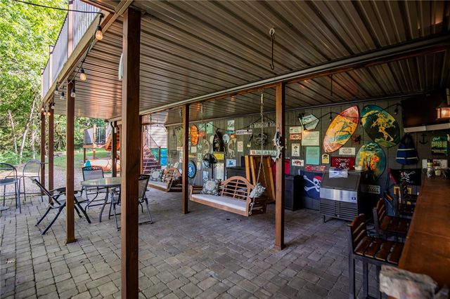 19145 Eagle Point Road, Garfield, AR 72732