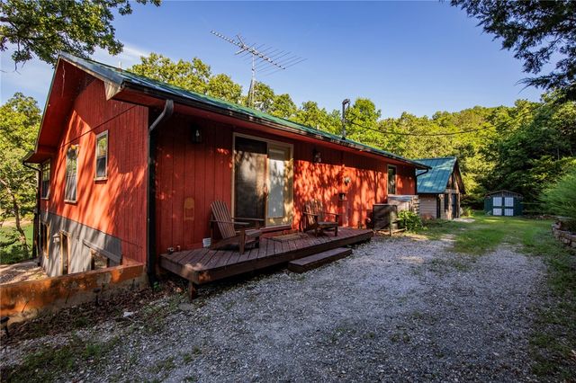 19145 Eagle Point Road, Garfield, AR 72732