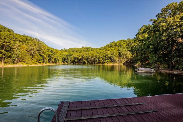 19145 Eagle Point Road, Garfield, AR 72732