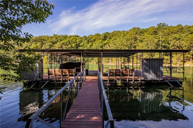 19145 Eagle Point Road, Garfield, AR 72732