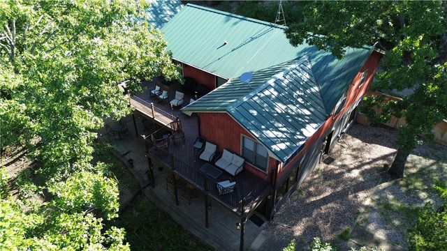 19145 Eagle Point Road, Garfield, AR 72732