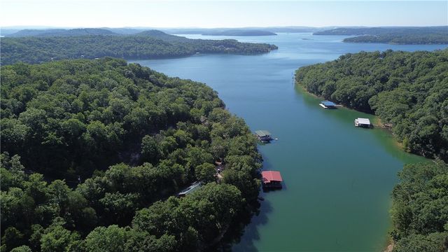 19145 Eagle Point Road, Garfield, AR 72732