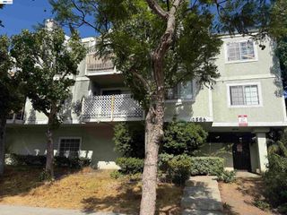 1566 Pine Ave 103A, Long Beach, CA 90813
