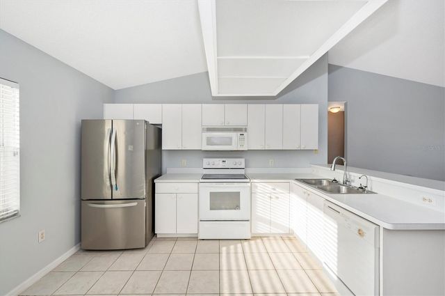 1127 S VENICE BOULEVARD, Venice, FL 34293