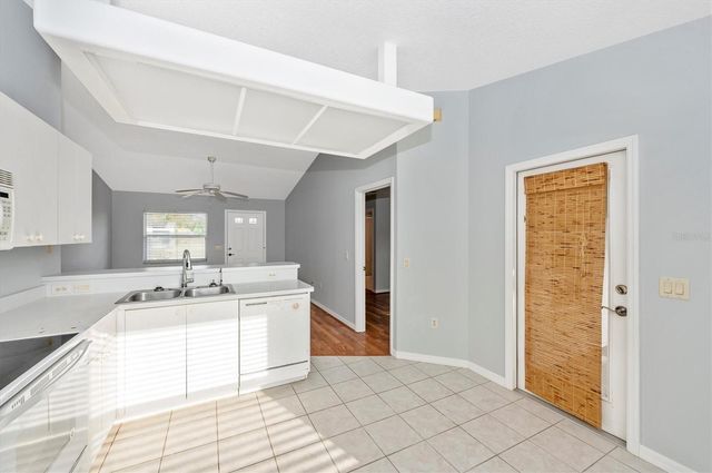 1127 S VENICE BOULEVARD, Venice, FL 34293