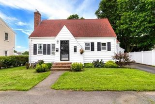 33 Sunnyside Park, Saugus, MA 01906