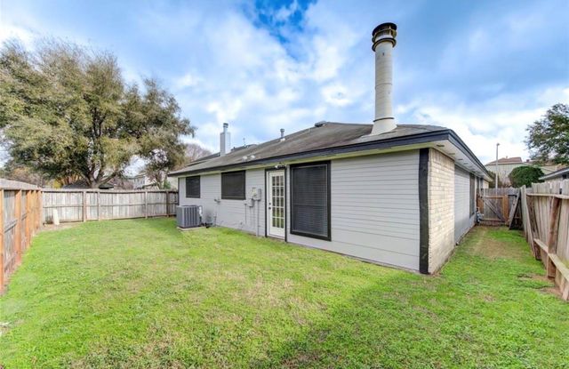 1715 Trendwest Drive, Houston, TX 77084