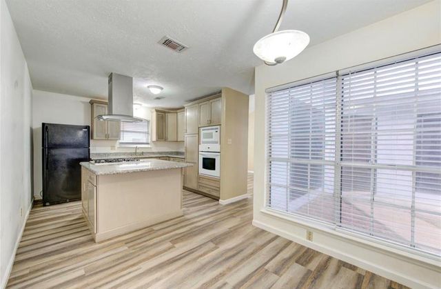 1715 Trendwest Drive, Houston, TX 77084