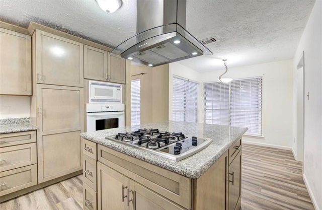 1715 Trendwest Drive, Houston, TX 77084