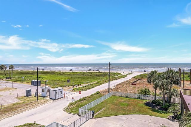 4003 11 Mile Road, Galveston, TX 77554
