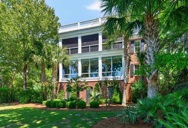 1786 Wallace Pate Dr., Georgetown, SC 29440