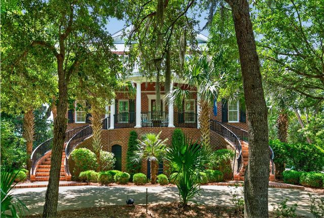 1786 Wallace Pate Dr., Georgetown, SC 29440