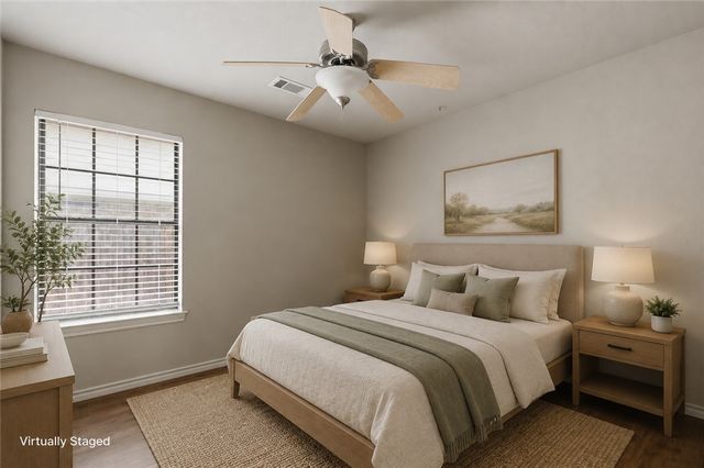 901 Crystal Dove Avenue, College Station, TX 77845