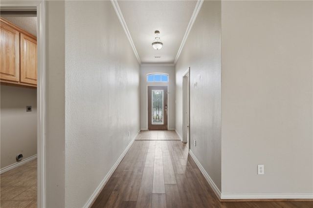 901 Crystal Dove Avenue, College Station, TX 77845