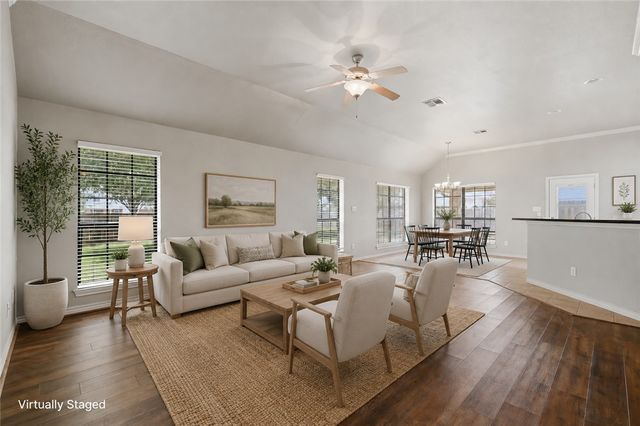 901 Crystal Dove Avenue, College Station, TX 77845