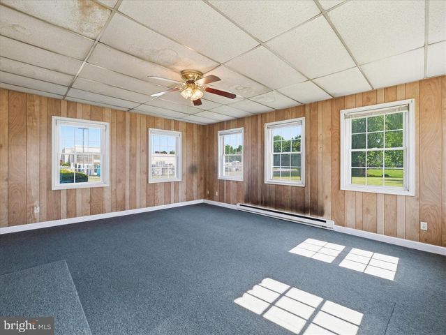 1741 WISTERIA DRIVE, Chambersburg, PA 17202