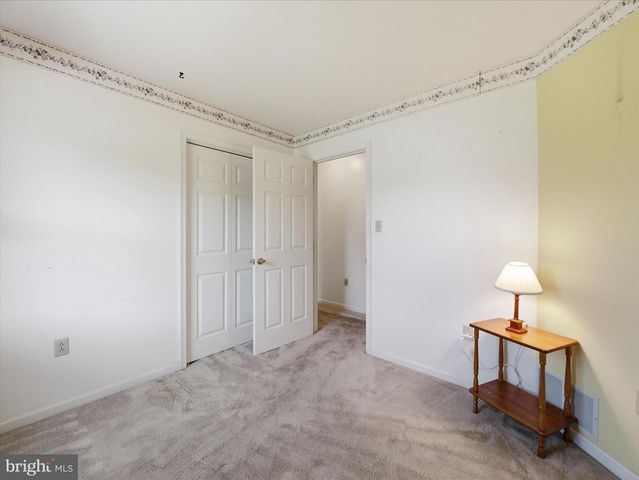 1741 WISTERIA DRIVE, Chambersburg, PA 17202