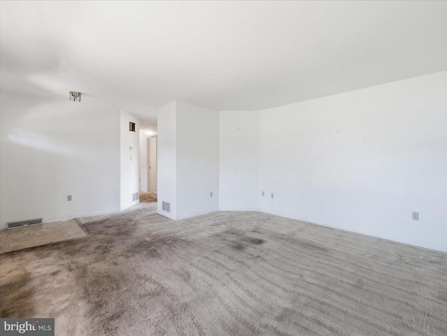 1741 WISTERIA DRIVE, Chambersburg, PA 17202