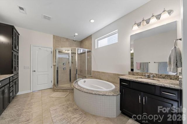 11033 Crane Creek Drive, Charlotte, NC 28278