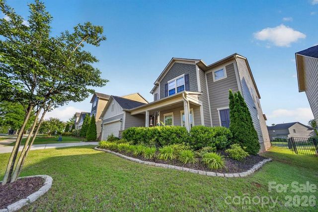 11033 Crane Creek Drive, Charlotte, NC 28278
